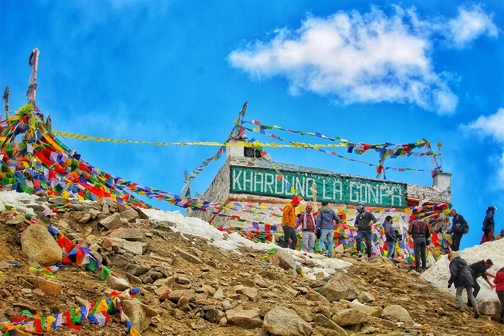 Khardung La Adventure